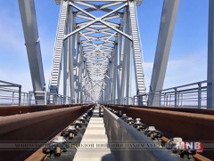 Орос-Хятадыг Амар мөрний төмөр замын гүүрээр холбох ажил дууслаа 