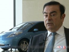 Карлос Гоныг “Ниссан”-ы хөрөнгийг шамшигдуулсан гэж буруутгалаа