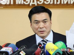 Цэвэрлэх байгууламжийн дөрвөн ажилтны ар гэрийнхэнд тус бүрд нь хоёр өрөө байр олгоно