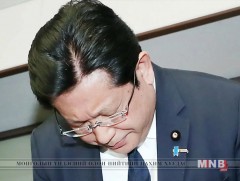 Дэд сайд Ичиро Цүкада санамсаргүй хэлсэн үгнээсээ болж огцорлоо