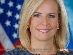 АНУ-ын Дотоод аюулгүй байдлын сайд Кирстен Нильсен огцорлоо