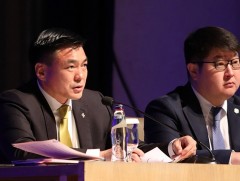 Хүнд сурталгүй ажиллахыг нийслэлийн удирдах ажилтнуудад анхаарууллаа