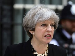 Тереза Мэй маргааш огцорно гэдгээ зарлаж магадгүй байна 