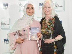 Жоха Альхарти 2019 оны олон улсын Букерын шагналын эзэн боллоо