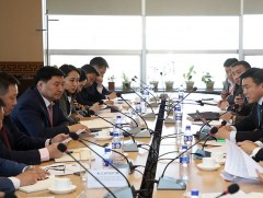 Хөгжлийн бэрхшээлтэй иргэдийн нийгмийн хамгааллын асуудлаар зөвшилцлөө