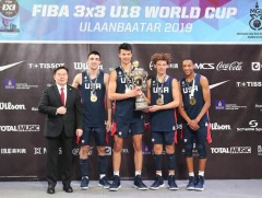 АНУ-ын баг тамирчдад аваргын цом гардууллаа