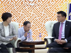 Хотын Захирагч Сөүл хотын төлөөлөгчидтэй уулзав