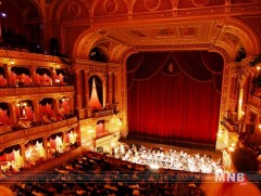 Монголын гурван балетчин олон улсын тэмцээнээс шагнал авлаа