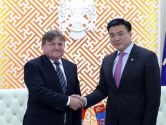 Хотын Захирагч Элчин сайд Кшыштоф Збигниев Бойког хүлээн авч уулзлаа