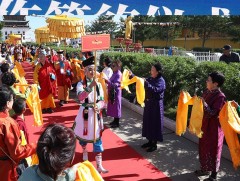 Азийн Буддистуудын энх тайвны бага хурал Гандантэгчэнлин хийдэд эхэллээ