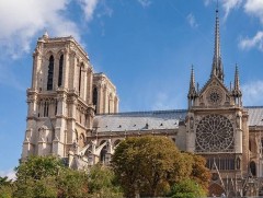 Парисын Дарь эхийн сүм хоёр сарын дараа сүсэгтэн олныг нэвтрүүлнэ 