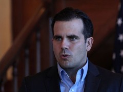 Пуэрто-Рико улсын амбан захирагч Рикардо Россельо огцорно