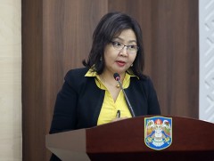 Х.Болормаа Нийслэлийн удирдах ажилтнуудын шуурхай зөвлөгөөнд танилцуулга хийв