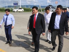 Хотын Захирагч “Олон улсын худалдаа логистикийн төв” ХК-д ажиллалаа