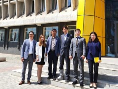 Гёнсамбуг мужийн захиргааны сэргээгдэх эрчим хүчний газрын төлөөллийг инновацын төвд хүлээн авч уу..