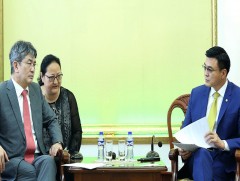 Хотын Захирагч Эрчим хүчний аж үйлдвэрийн газрын төлөөллийг хүлээн авч уулзлаа