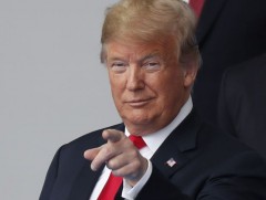 Дональд Трамп эмэгтэй гишүүдийг арьс өнгөөр ялгаварласнаасаа болж шүүмжлэлд өртлөө