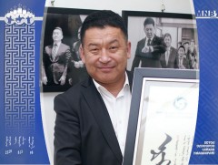 Наадмын зурагчин