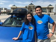 Дэлхийн 41 улс орноор аялсан Ш.Түвшинжаргалын гэр бүл