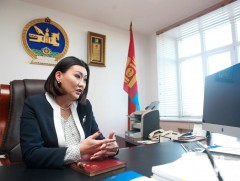 Асуулт байна: Үндэсний статистикийн хорооны дарга А.Ариунзаяа