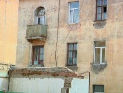 Ж.Мөнх-Эрдэнэ: Газар хөдлөлтөд тэсвэргүй 354 барилга байгаагаас 234-ийг нь ашиглахыг хориглосон