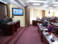 С.Амарсайхан “Улаанбаатар хотын 2040 он хүртэлх хөгжлийн ерөнхий төлөвлөгөөний концепц”-ыг танилцу..