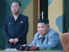 Ким Жон Ун пуужин харвах үйл явцыг ажиглажээ 