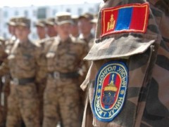 Б.Амгаланбаатар: 327 дугаар ангийн байлдагч чиргүүлтэй машинаас унаж амиа алдсан