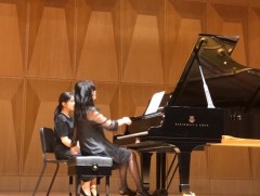 Монгол Улсын Соёлын элч, төгөлдөр хуурч С.Саянцэцэг тоглолтоо хийв