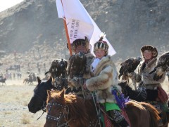 Баян-Өлгий аймгийн Бүргэдийн баярыг 2000 гаруй жуулчин сонирхжээ