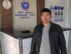 Таксины жолооч болон үйлчлүүлэгч хоёр хүүхдийг галын аюулаас аварчээ