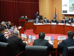 Монгол Улсаа төлөөлж буй Элчин сайдуудтай Хотын захирагч С.Амарсайхан уулзлаа