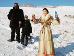 Талын сайхан Монголоос минь тахал зовлон хол байг...