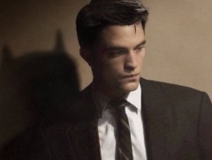 Роберт Паттинсоны Бэтмэний өмсгөлтэй анхны бичлэг цацагдлаа