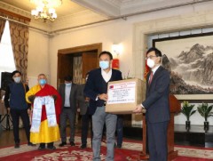 Соёл, аялал жуулчлалын салбарынхан БНХАУ-д хандив өглөө