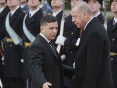 Украинд амьдарч байгаа Туркийн бодлогыг эсэргүүцэгчид аюулгүй байдалдаа санаа зовниж байна