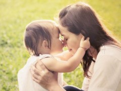 Ижийтэй дэлхий