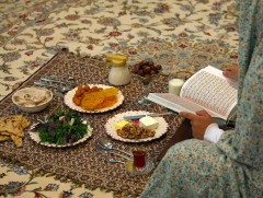 Рамадан сарын цугларалтыг олон орон хоригложээ 