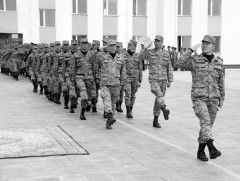 Би жирийн нэгэн гэрээт хилчин