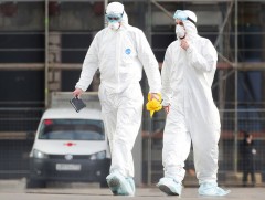 ОХУ хөл хоригоо сунгалаа 