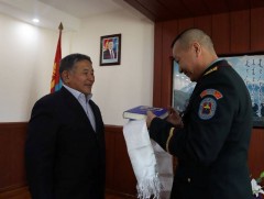 Цэргийн эрдэмтэн судлаачид  бүтээлийн дээжээ өргөн барилаа