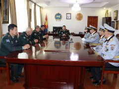 Хурандаа цол олголоо