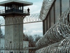 Шинэ Зеланд Улс Хонконгтой хэрэгтэн шилжүүлэх гэрээгээ зогсоохоор боллоо