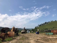 Зургаан экскаватор, таван “Зил-131” автомашин, алт угаах 4 төхөөрөмж битүүмжиллээ