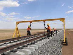 Төмөр зам, эрчим хүчний томоохон бүтээн байгуулалтын ажлын явцыг танилцууллаа 