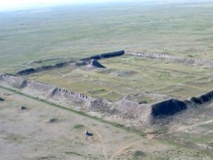 Хар балгас хотын туурийг Монгол-Германы эрдэмтэд хамтран судалж байна