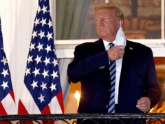 Дональд Трамп эмнэлгээс гарлаа