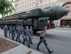 ОХУ, АНУ Стратегийн цөмийн зэвсэглэлийг бууруулах гэрээгээ 1 жилээр сунгахаар төлөвлөж байна