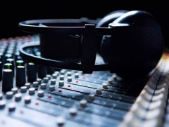 Чимээгүй хотын далд аюул...