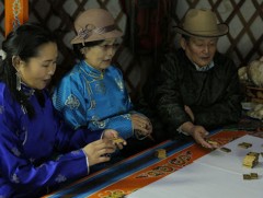 Монгол наадгай: Хорол 